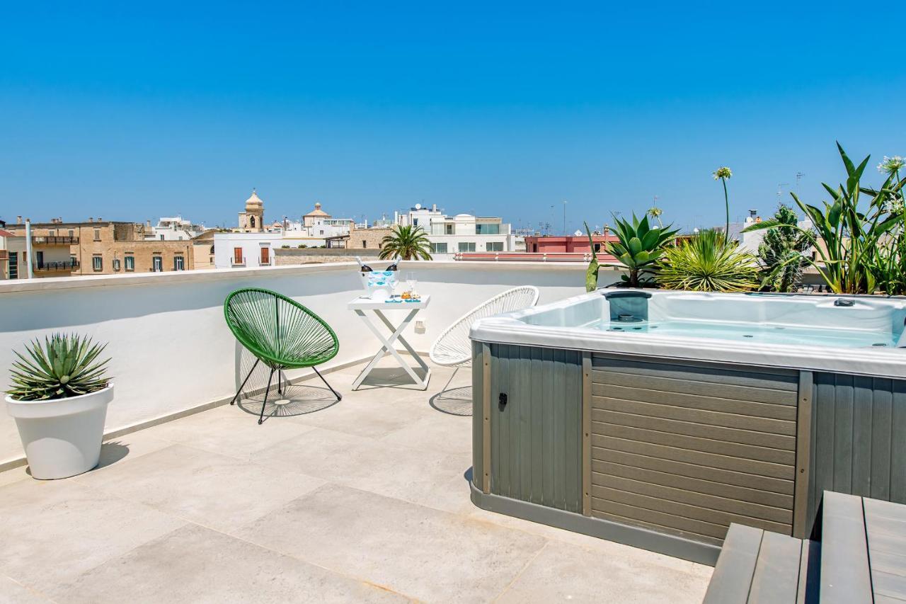 Belvedere Apartment & Pool - Housea Поліньяно-а-Маре Екстер'єр фото